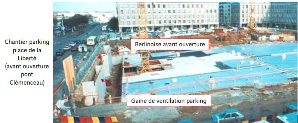 1993 Construction du parking Liberté